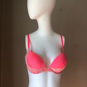 Victoria’s Secret Push Up Bra